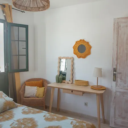 Vivilanza Surfhouse *