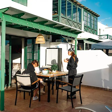Vivilanza Surfhouse * קוסטה טגוויסה