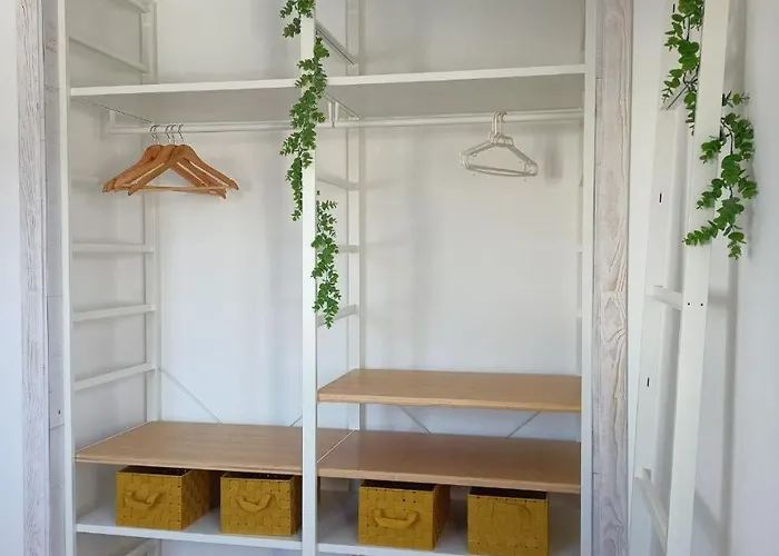 بيت ضيافة Vivilanza Surfhouse *