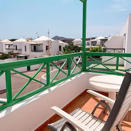 Konukevi Vivilanza Surfhouse Costa Teguise