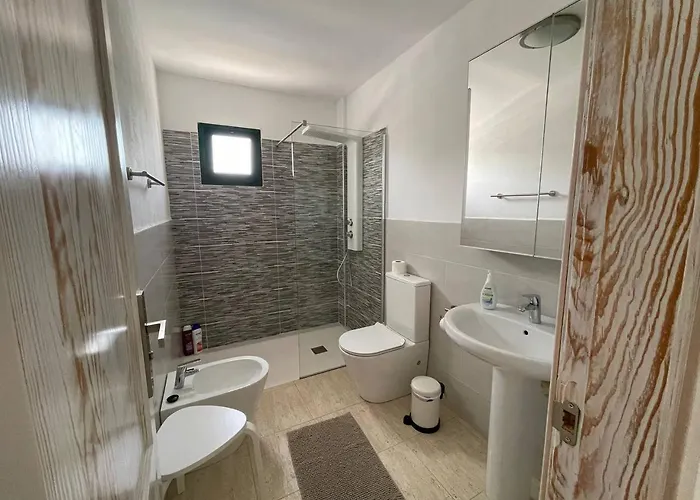 Casa de hóspedes Vivilanza Surfhouse Costa Teguise