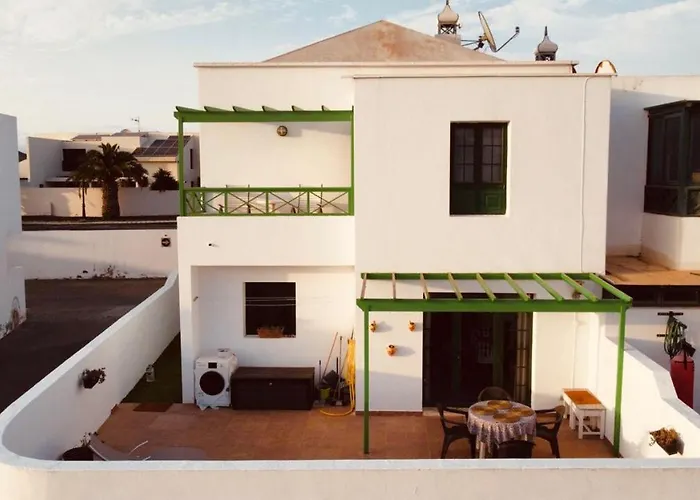 Vivilanza Surfhouse Casa de hóspedes Costa Teguise